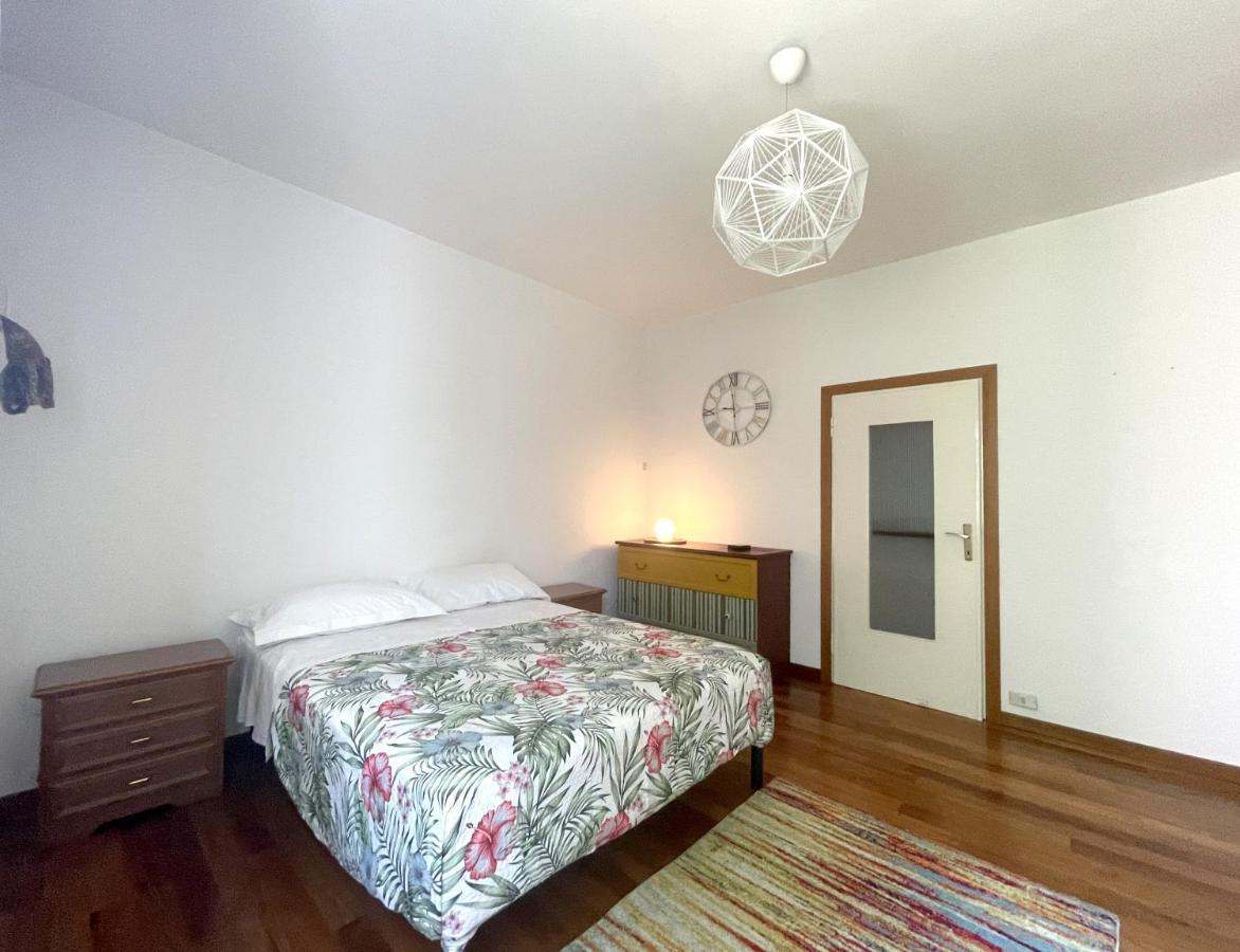 Accomodo Mib35 Bivano Linate Apartment *